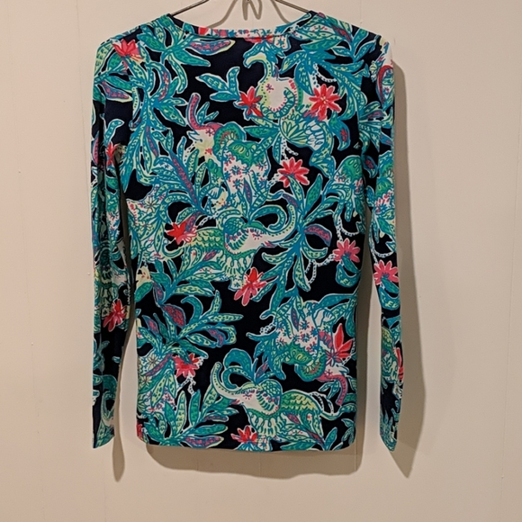 Lily Pulitzer Long Sleeved V Neck Waverly Top - Picture 7 of 7